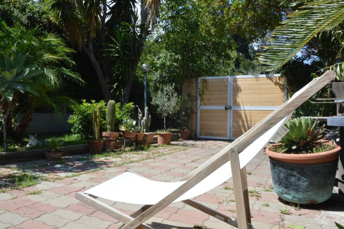 Casa Vacanze Rocco Àrbatax Екстериор снимка