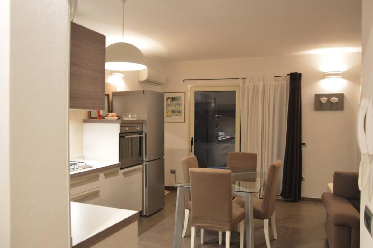 Casa Vacanze Rocco Àrbatax Екстериор снимка